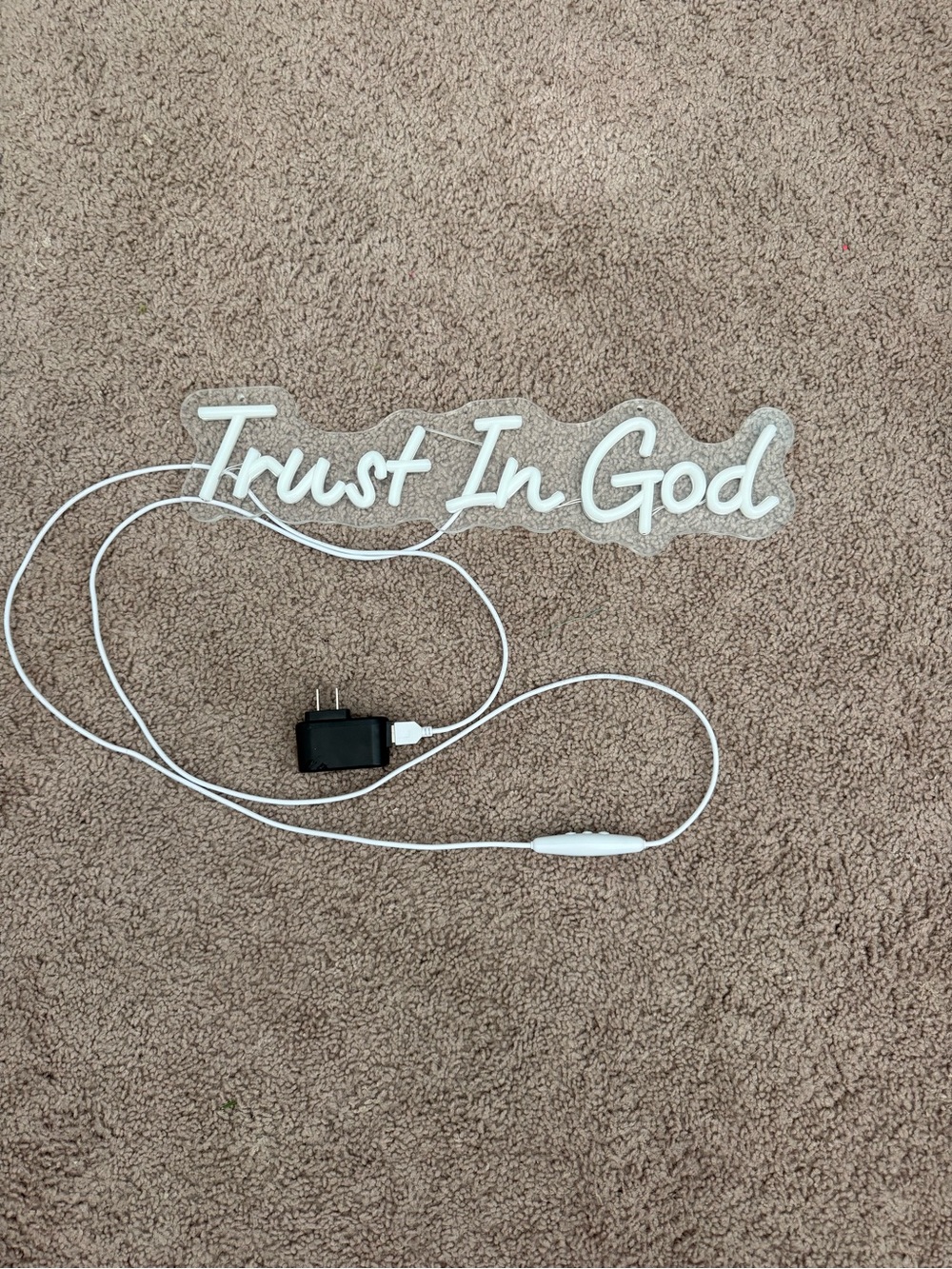 White LED 'Trust In God' Light Sign with USB Power